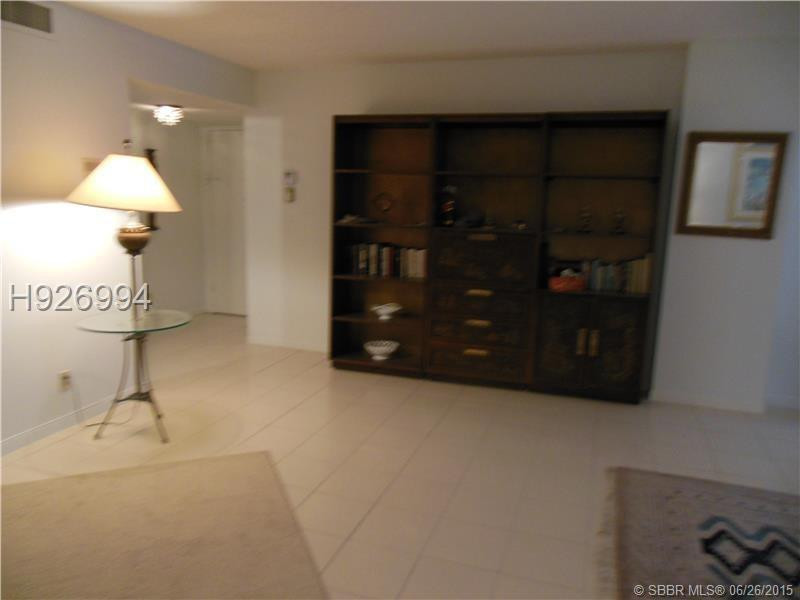 LA MER ESTATES EAST CONDO - Residential Lease