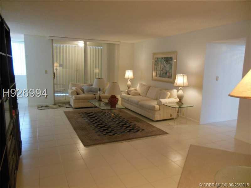 LA MER ESTATES EAST CONDO - Residential Lease