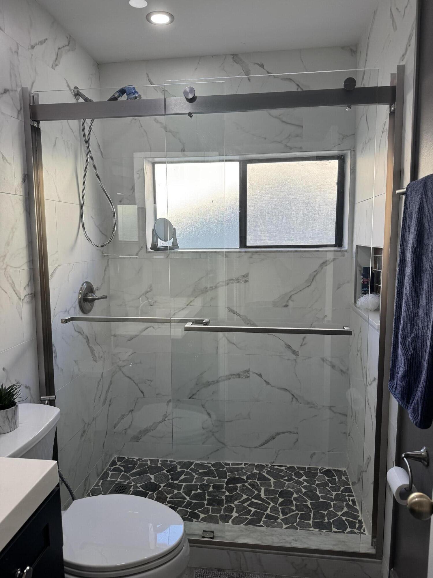 PARKWOOD HOMES - Residential