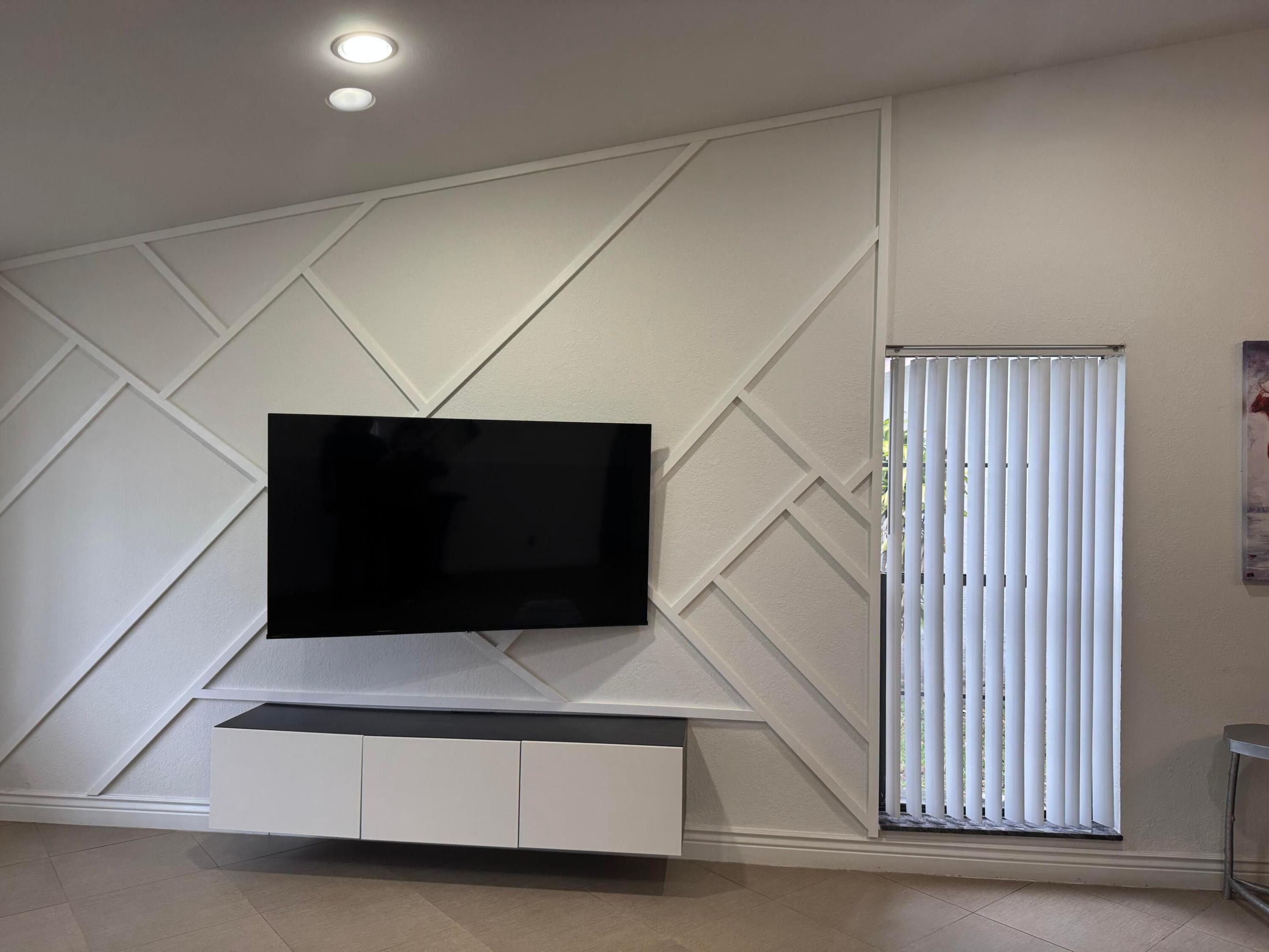 PARKWOOD HOMES - Residential