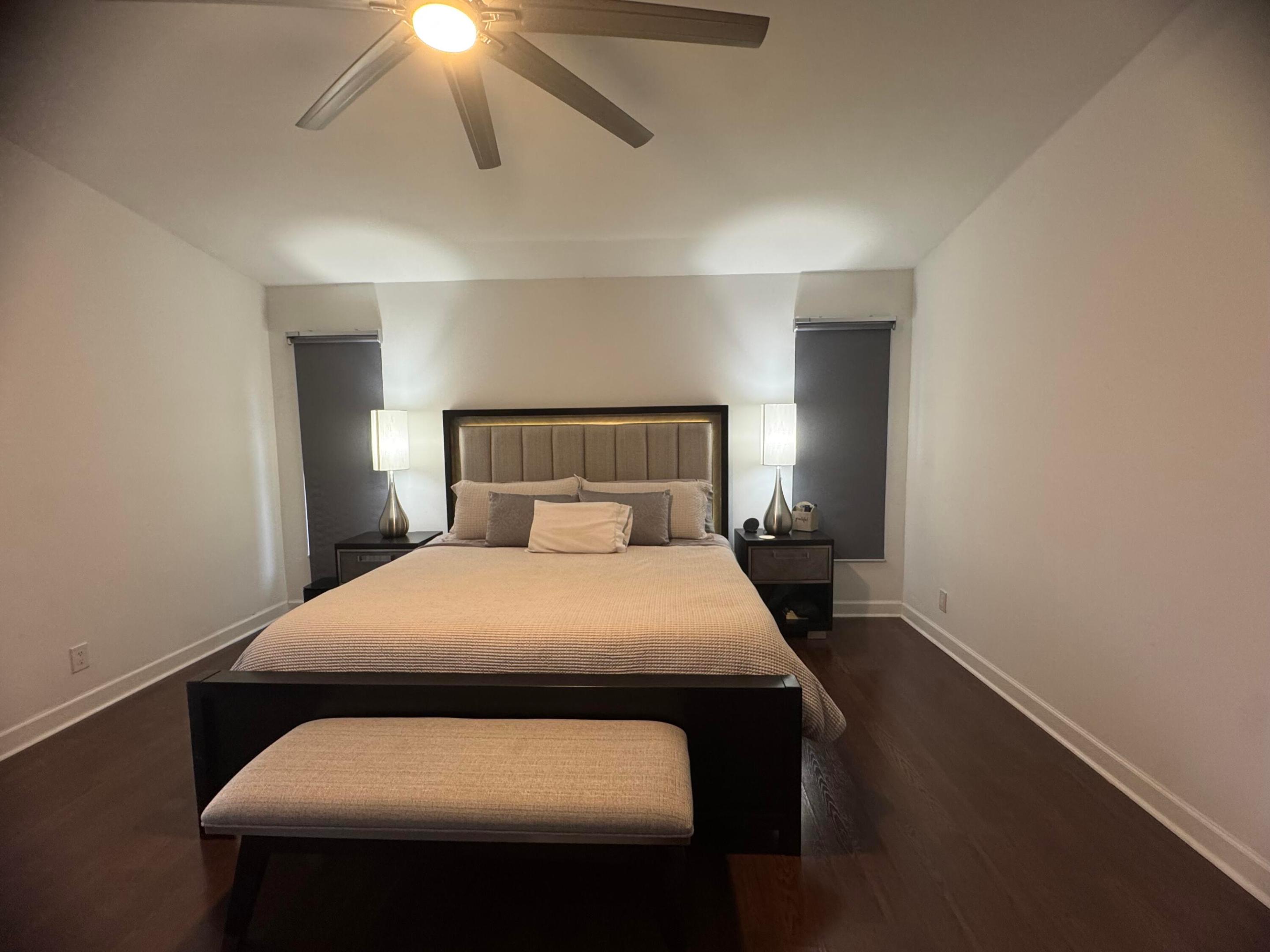 PARKWOOD HOMES - Residential