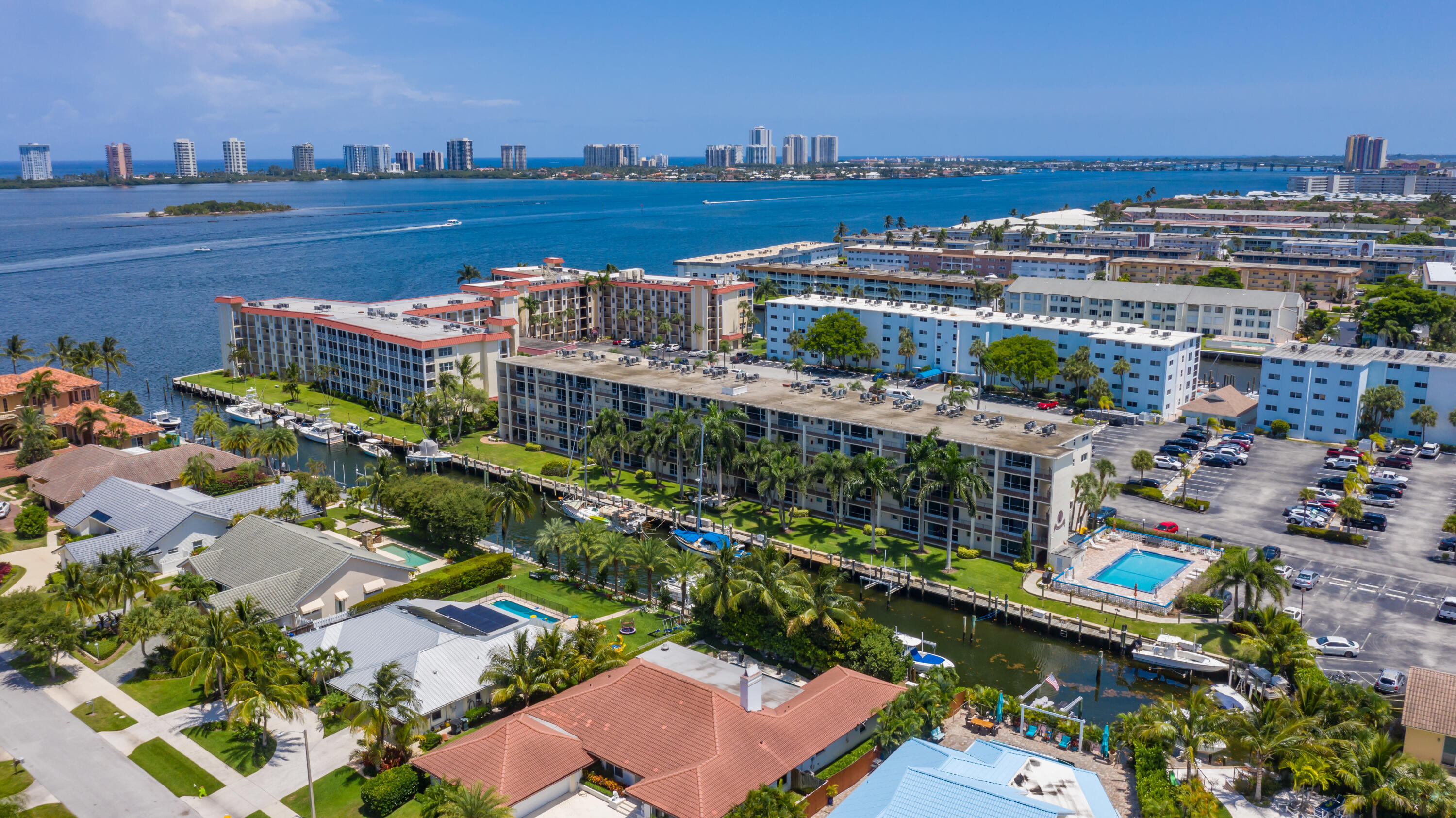 SCHOONER BAY CONDO - Residential