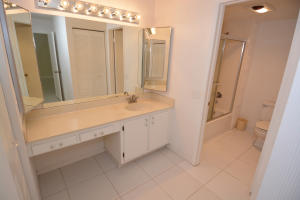 FAIRWAYS OF BOCA LAGO - Residential