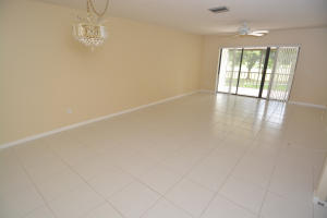 FAIRWAYS OF BOCA LAGO - Residential