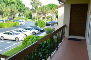 FAIRWAYS OF BOCA LAGO - Residential