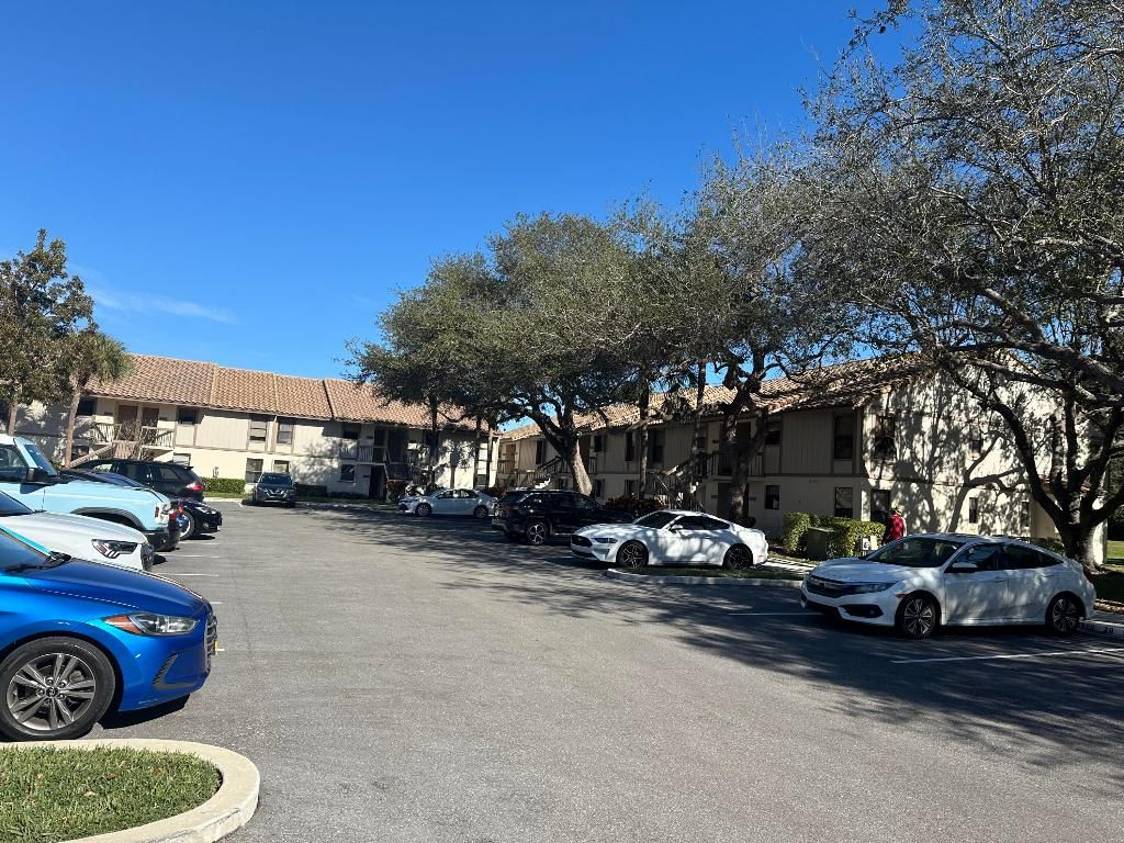 Photo of 3130 Millwood Terrace #1130, Boca Raton, FL 33431 (MLS # R11157100)