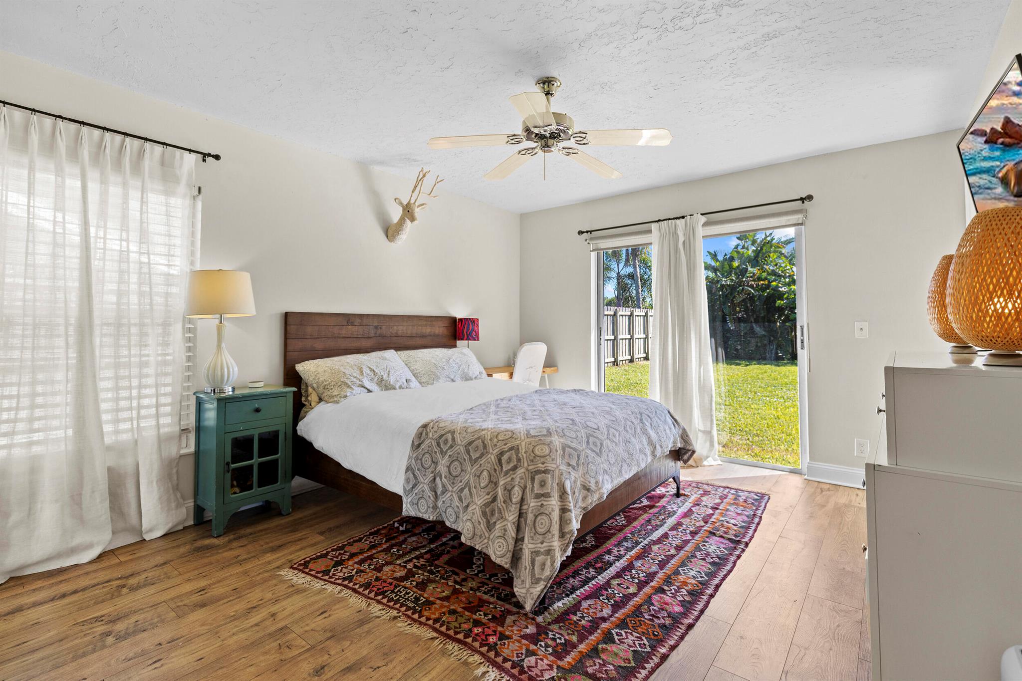 SKY LAKE - Residential