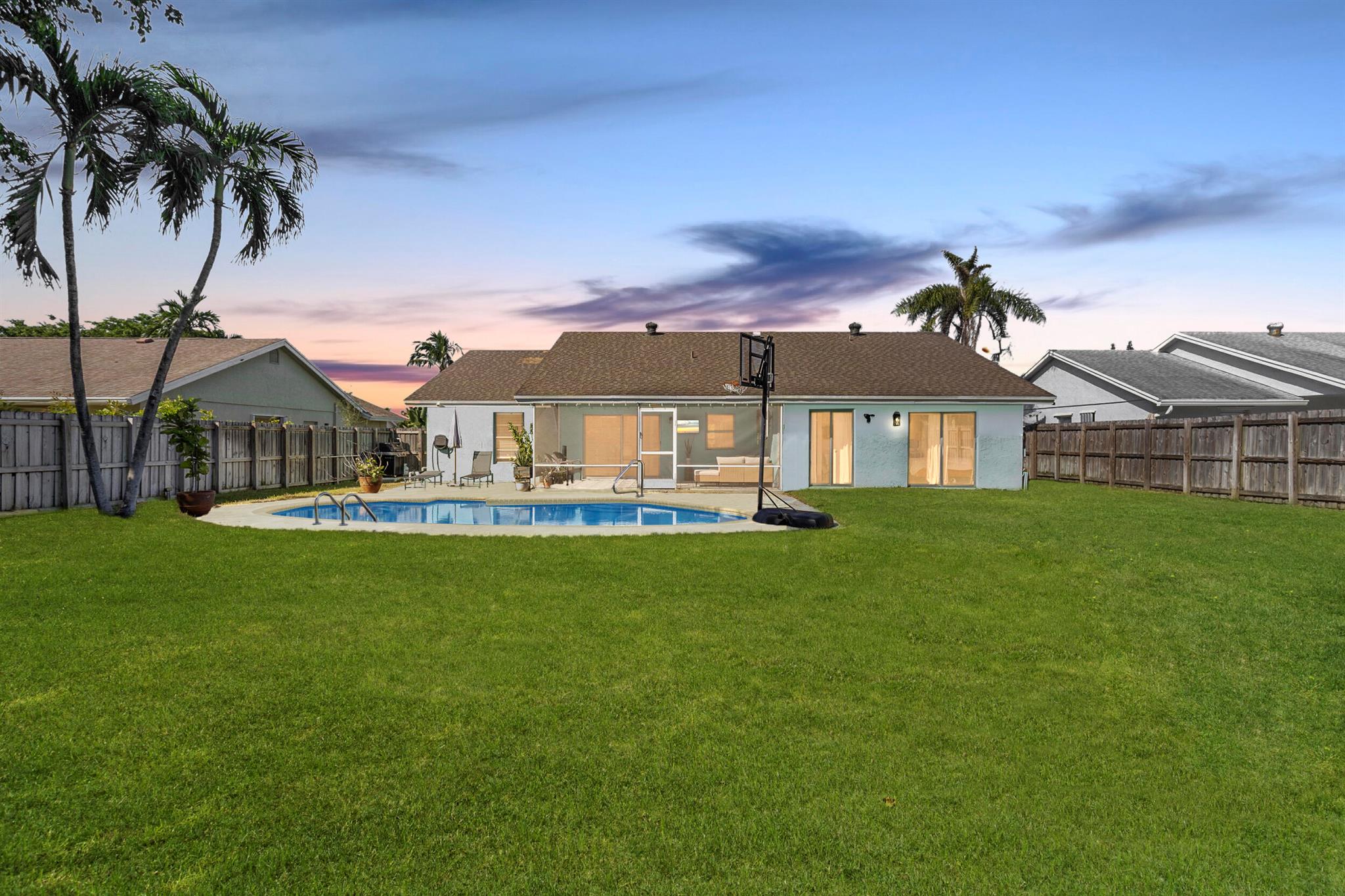 SKY LAKE - Residential