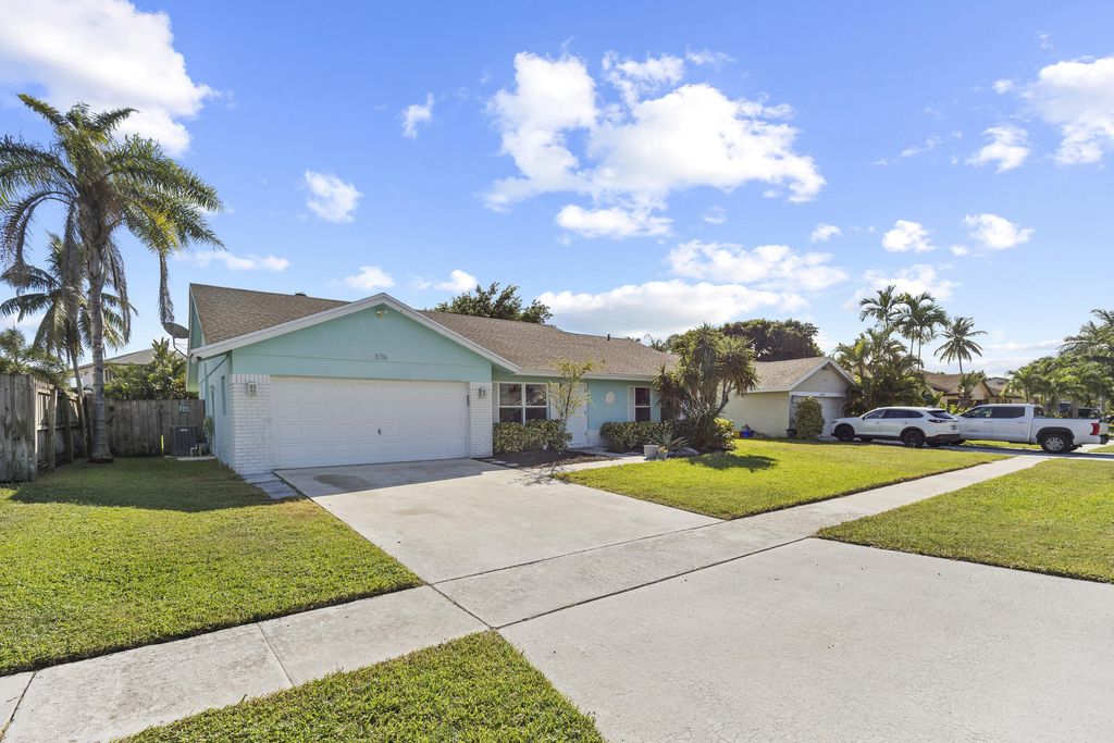 Photo of 836 NW 9th Way, Boynton Beach, FL 33426 (MLS # R11135858)
