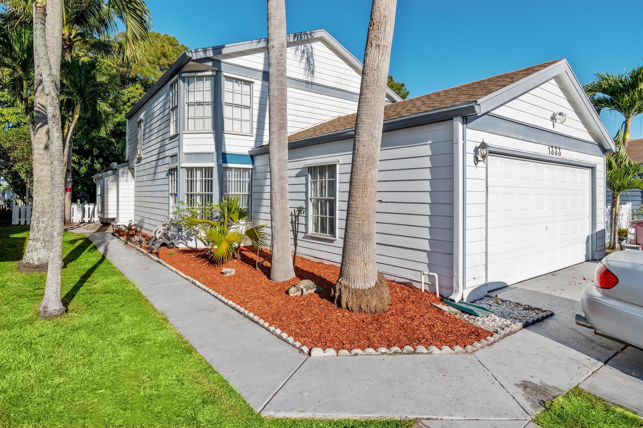 1333 Strawberry Lane