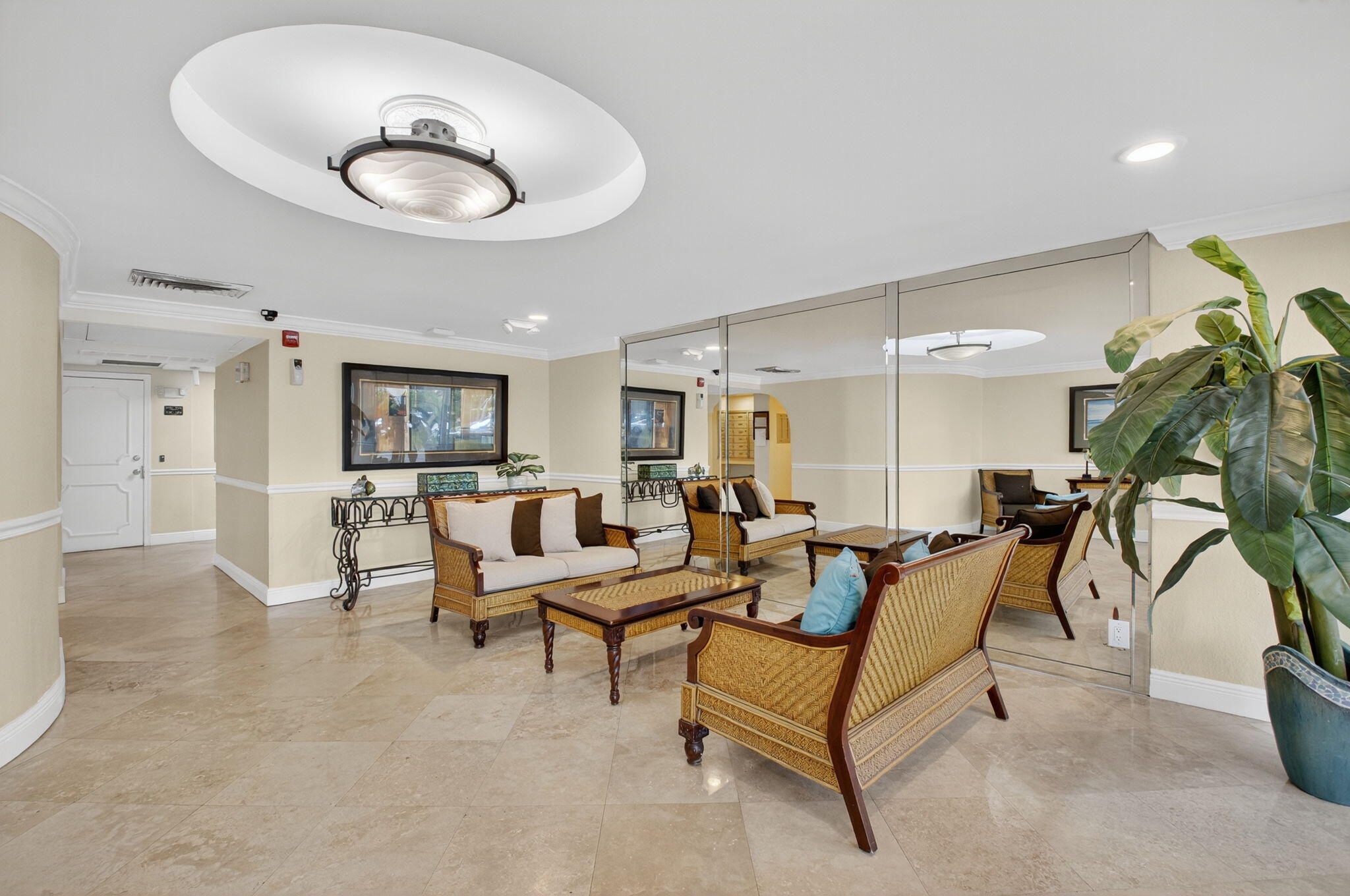 TIERRA DEL MAR CONDO - Residential Lease