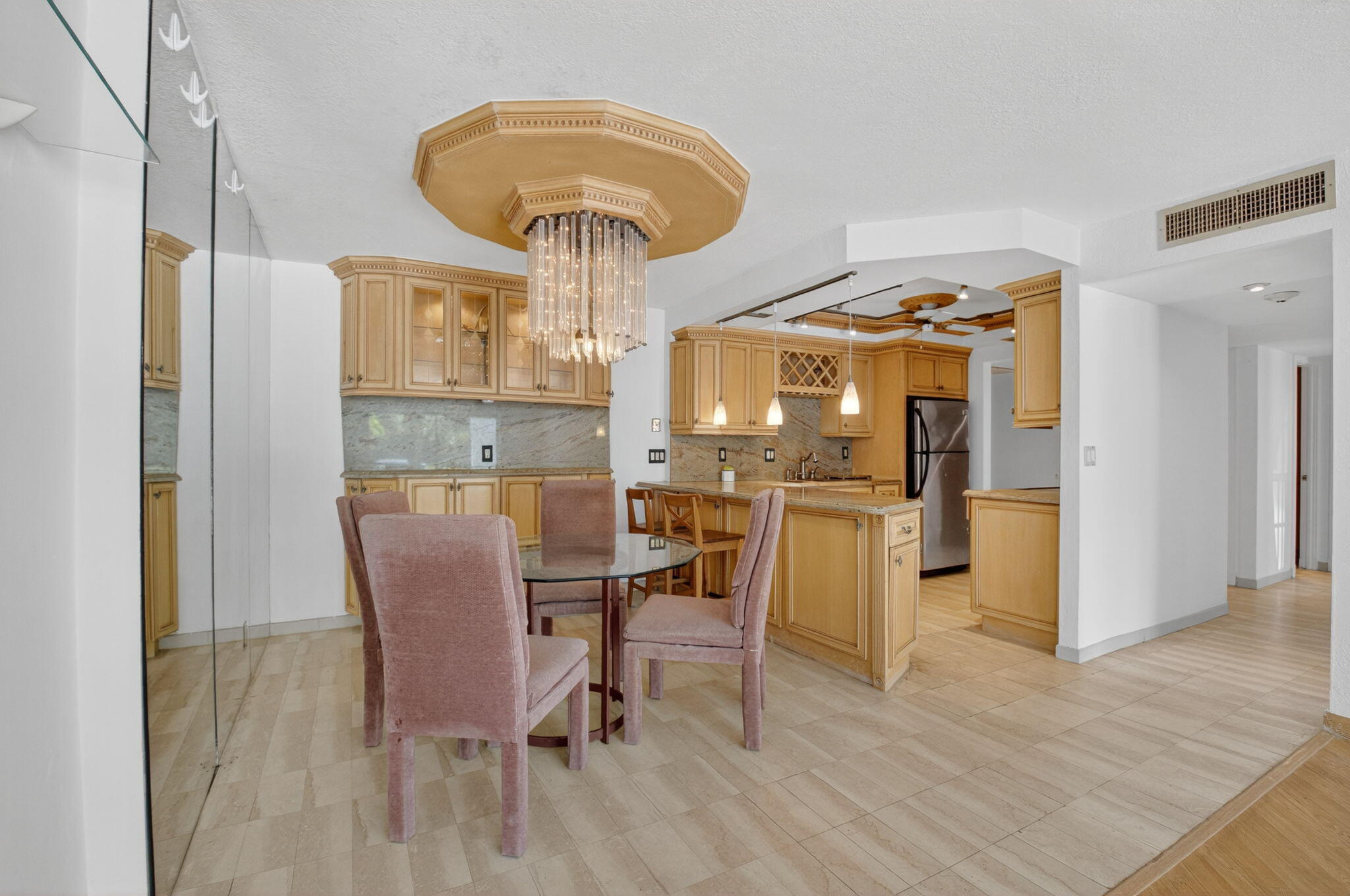 TIERRA DEL MAR CONDO - Residential Lease