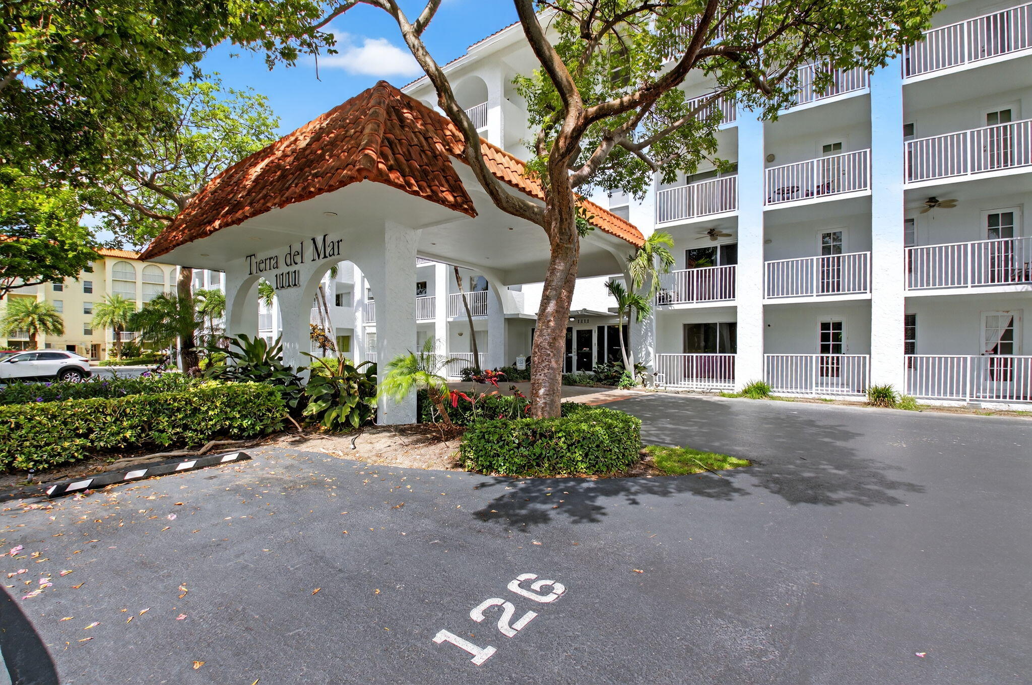 TIERRA DEL MAR CONDO - Residential Lease