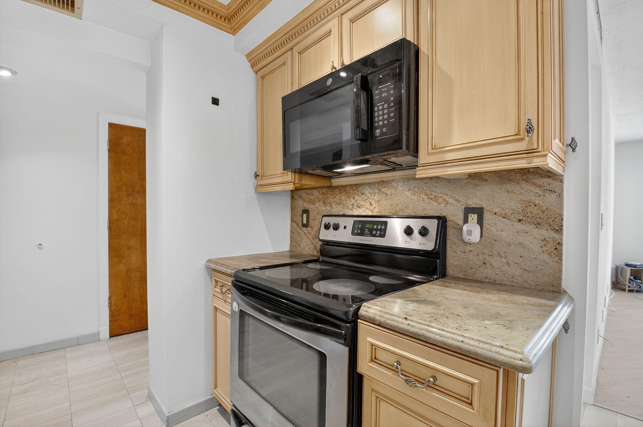 TIERRA DEL MAR CONDO - Residential Lease