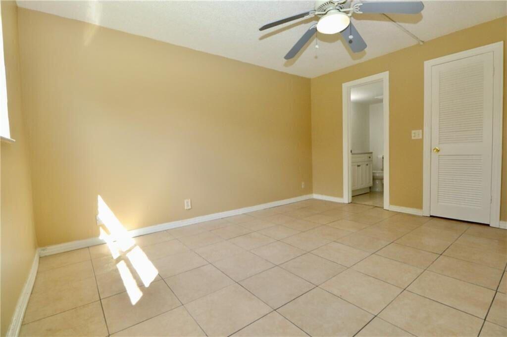 SANDALFOOT BLVD APTS CONDO - Residential Lease