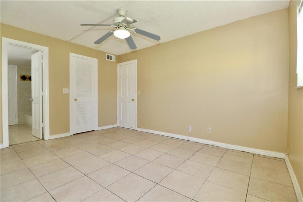 SANDALFOOT BLVD APTS CONDO - Residential Lease