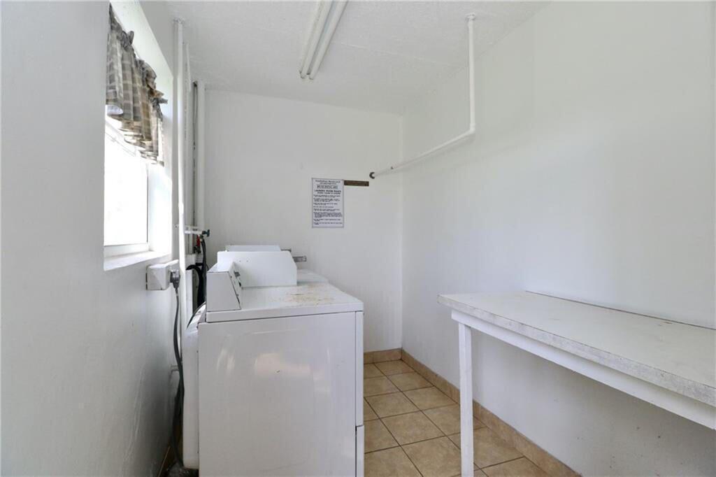 SANDALFOOT BLVD APTS CONDO - Residential Lease