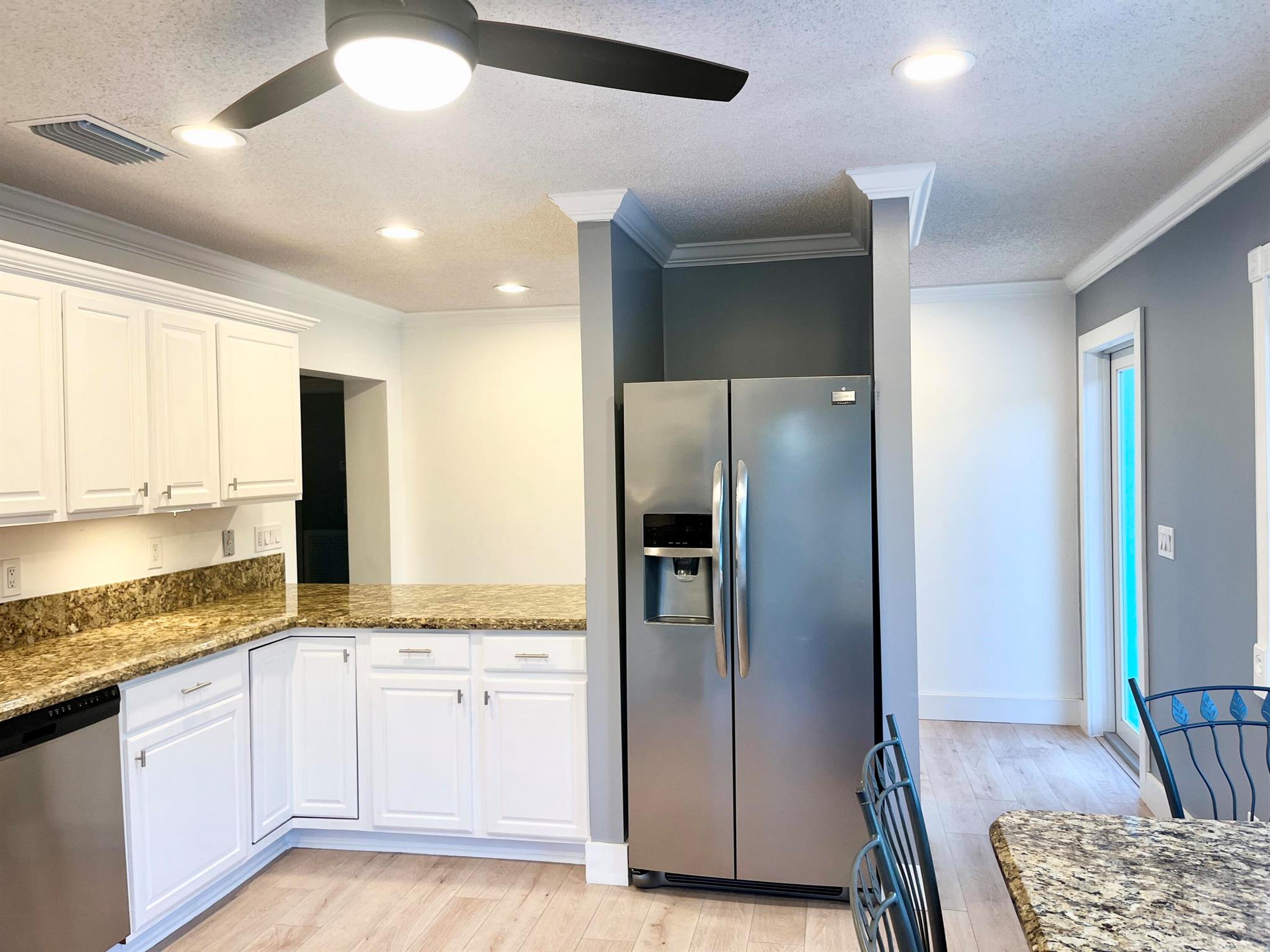 SEACREST HILLS/CHAPEL HIL - Residential Lease