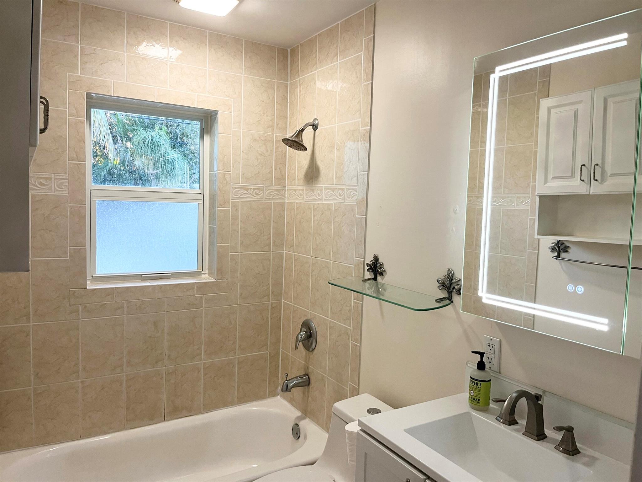 SEACREST HILLS/CHAPEL HIL - Residential Lease