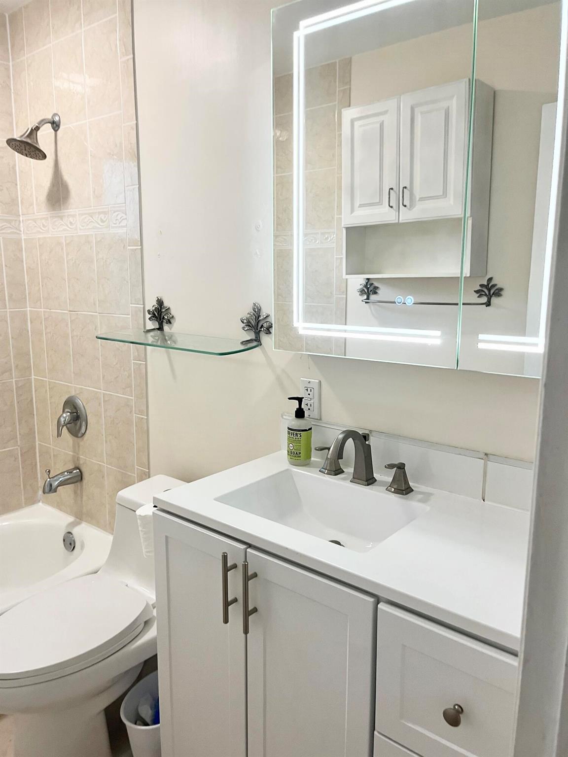 SEACREST HILLS/CHAPEL HIL - Residential Lease