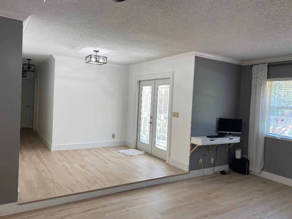 SEACREST HILLS/CHAPEL HILL - Residential Lease