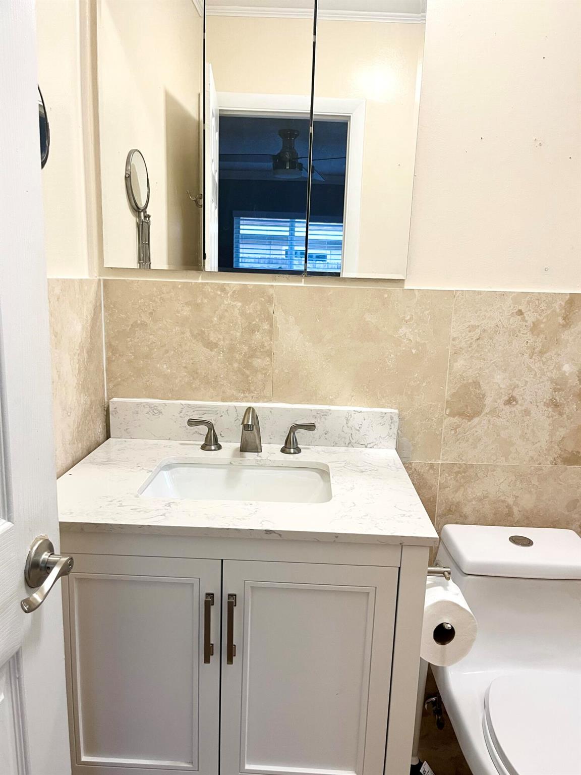 SEACREST HILLS/CHAPEL HIL - Residential Lease