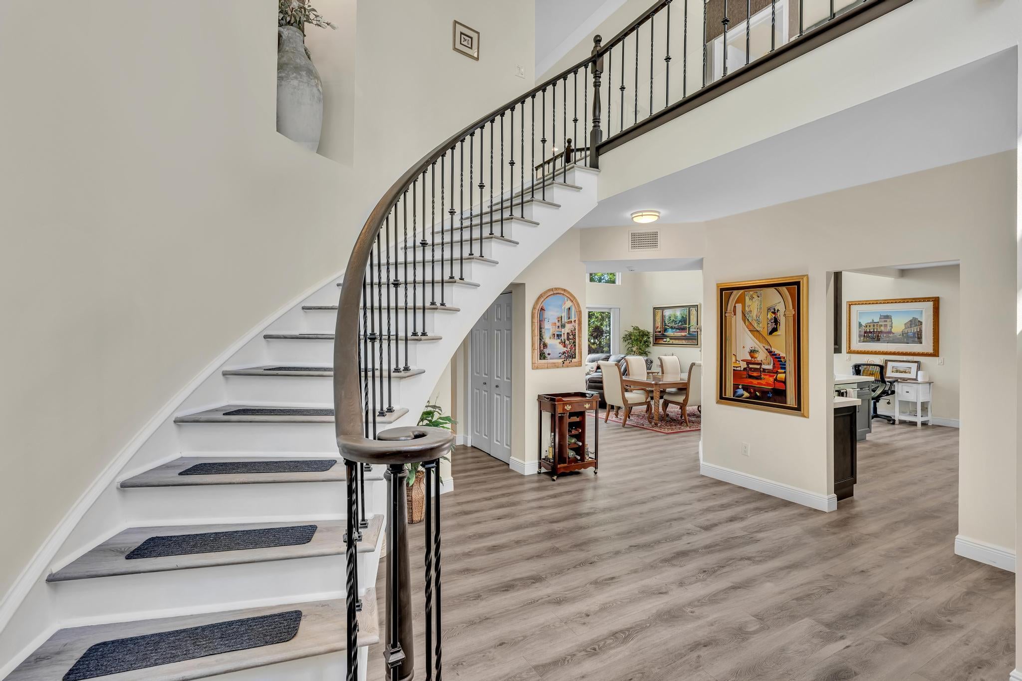 23281 BUTTERFLY PALM Court