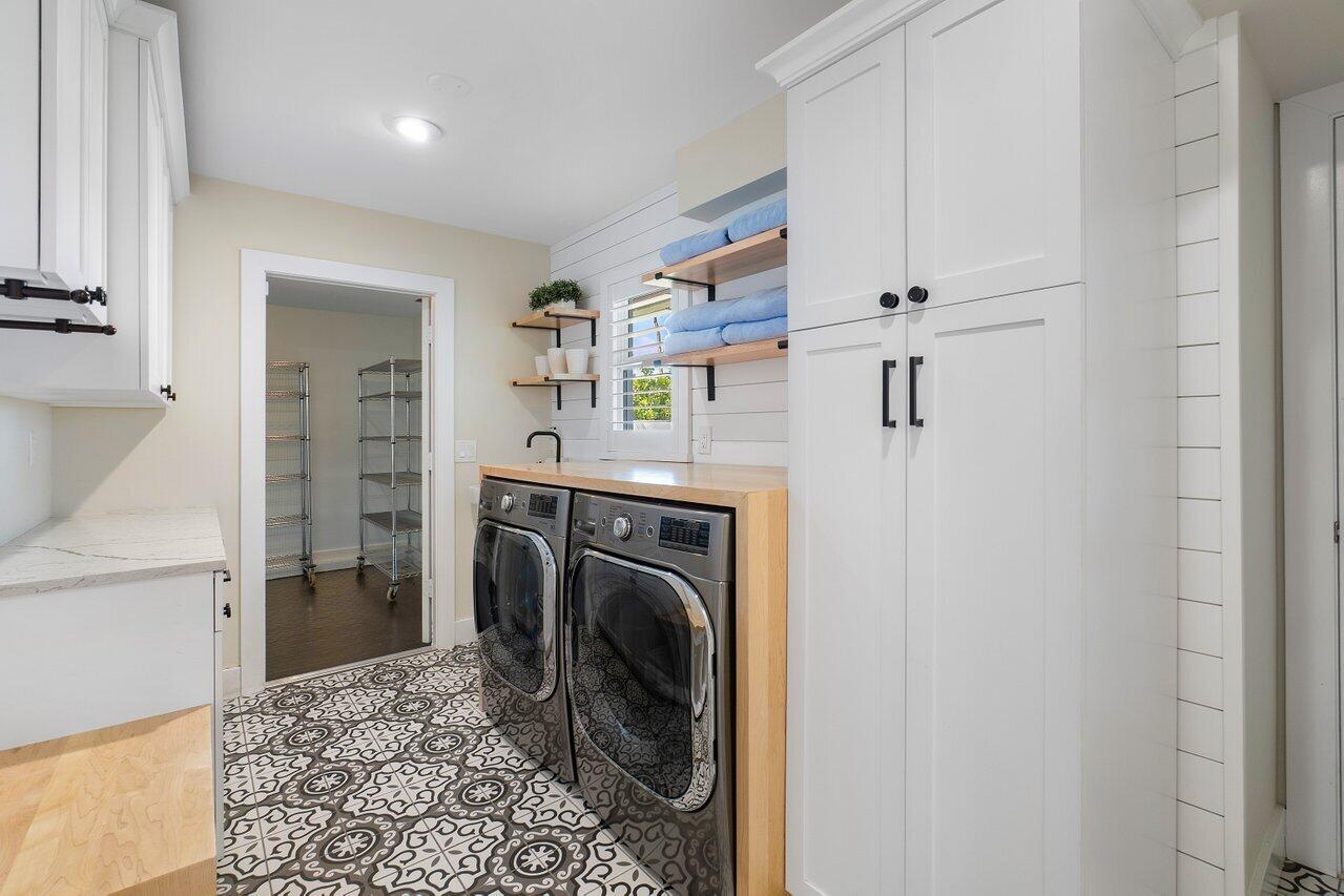 HUNT CLUB COLONY - Residential