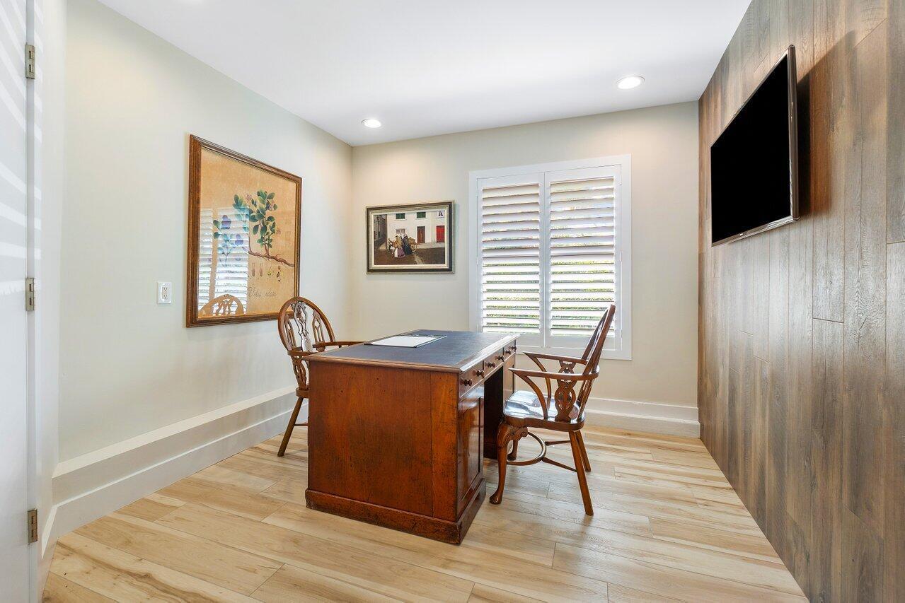 HUNT CLUB COLONY - Residential