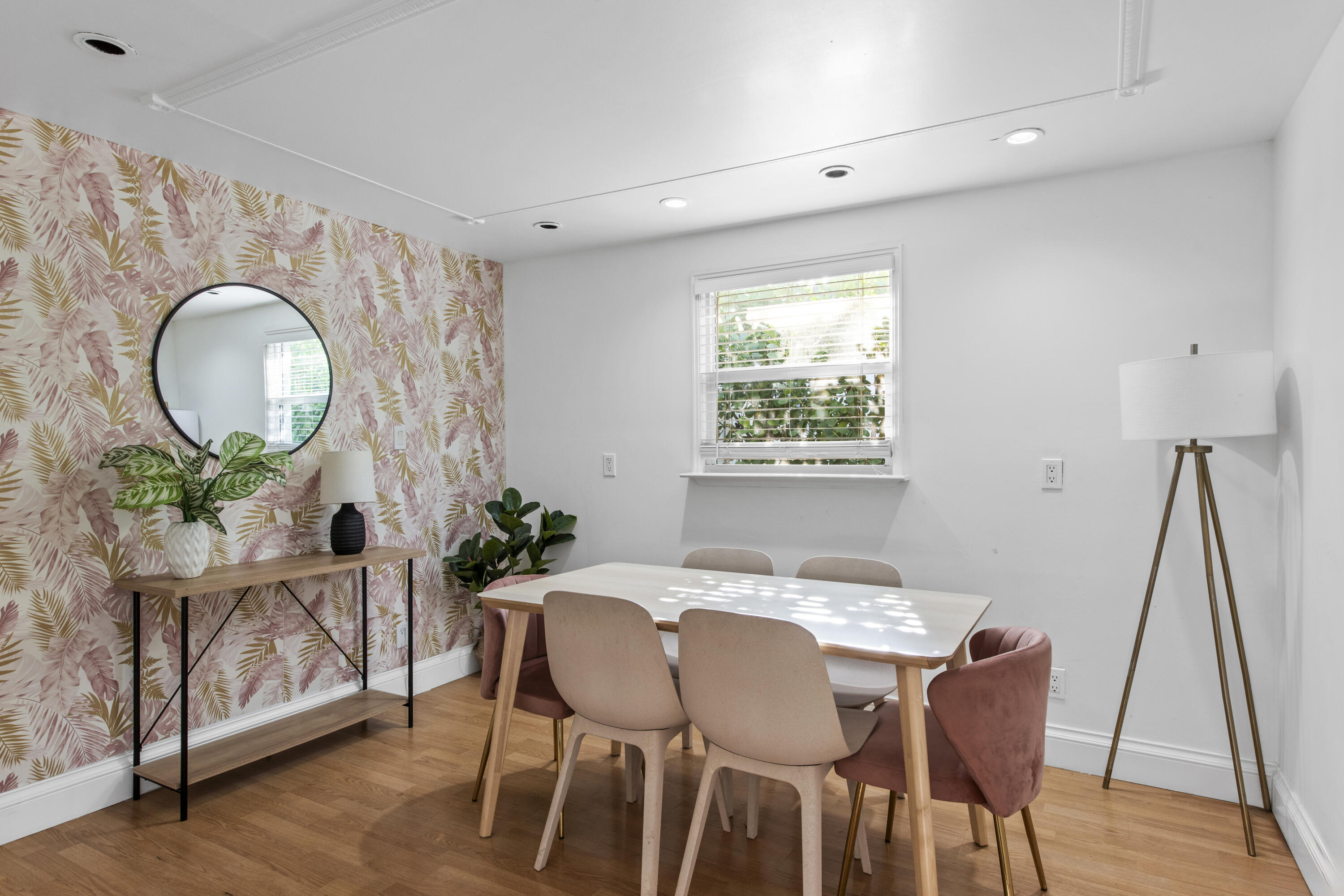 WILTON ESTATES RESUB - Residential