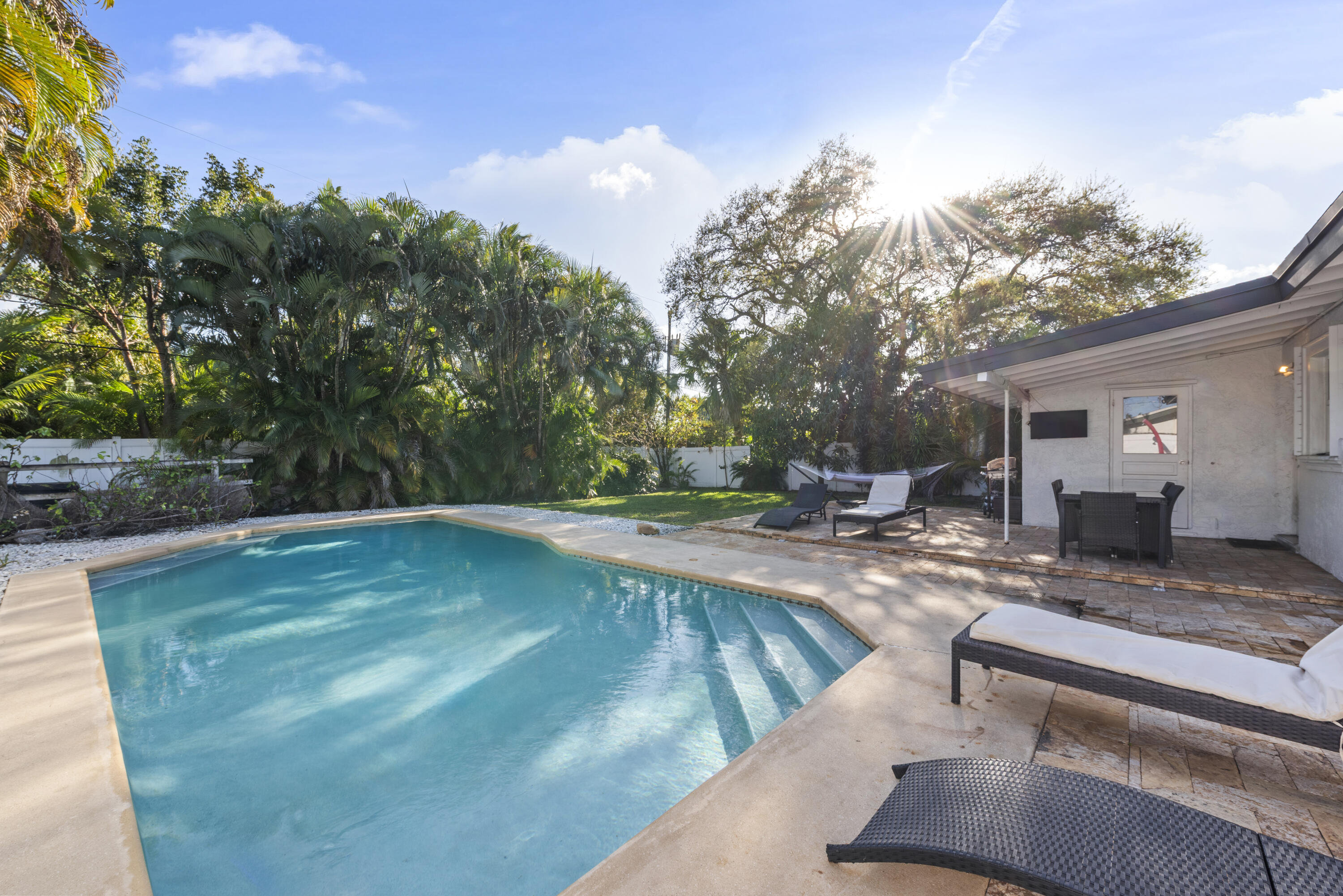 WILTON ESTATES RESUB - Residential