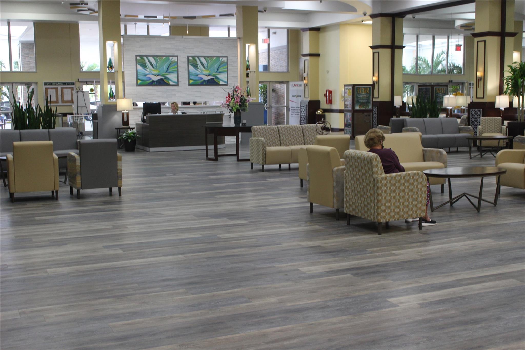 LOMBARDY - Residential