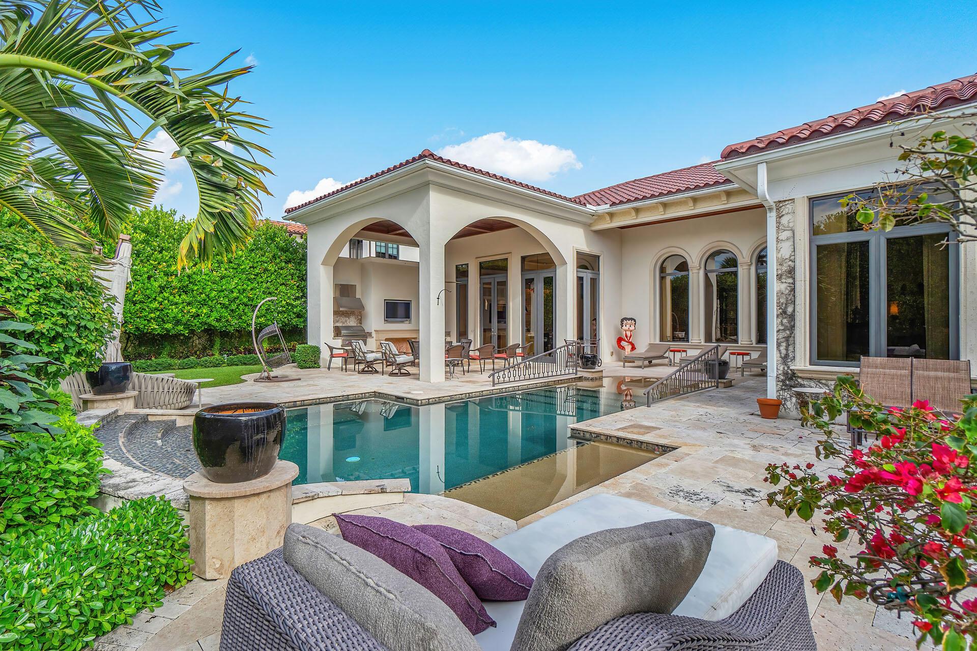 ROYAL PALM YACHT & COUNTR - Residential