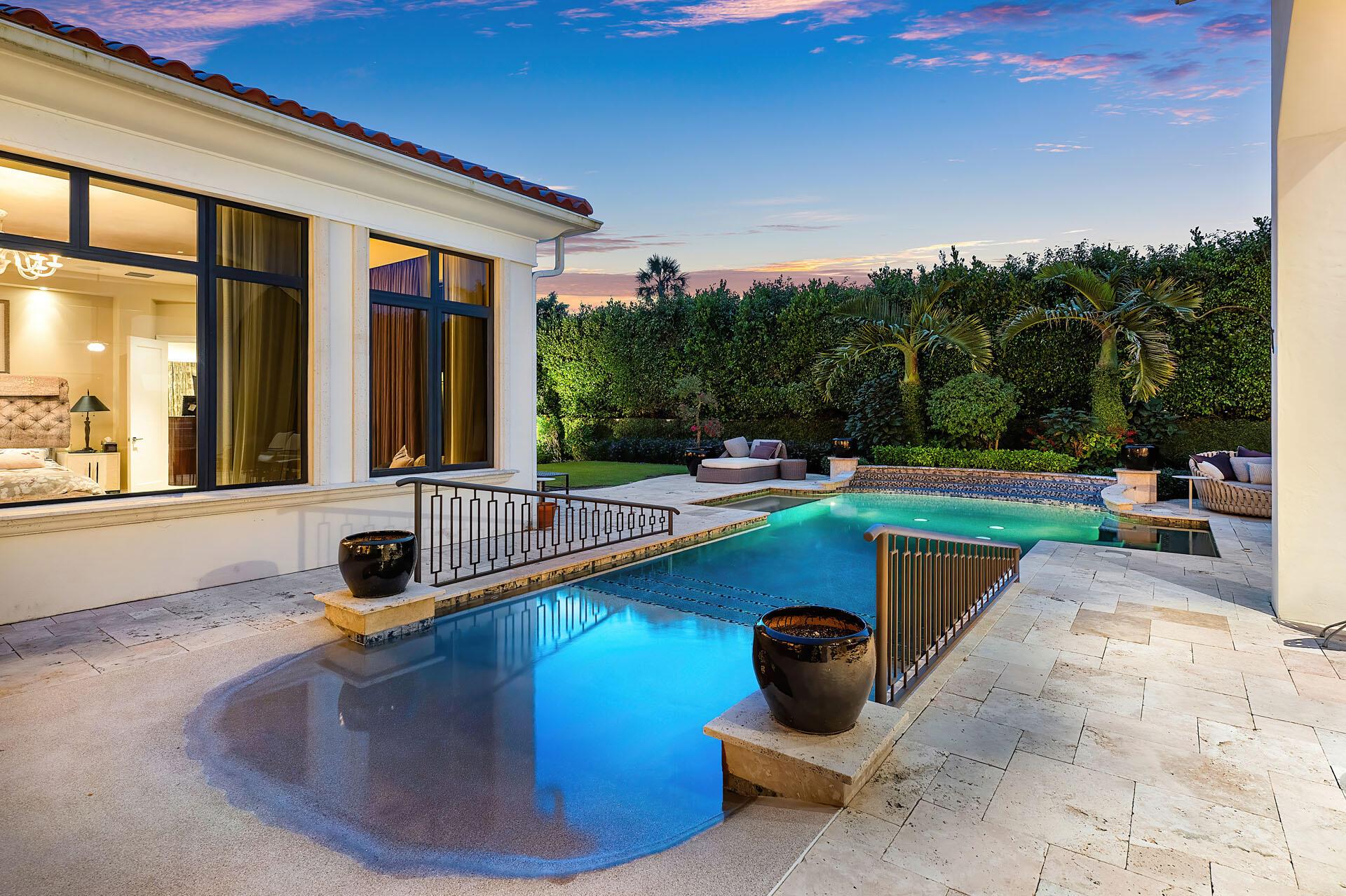 ROYAL PALM YACHT & COUNTR - Residential