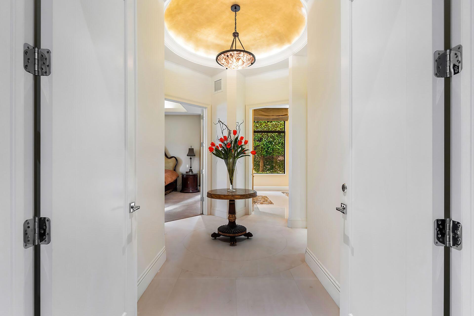 ROYAL PALM YACHT & COUNTR - Residential