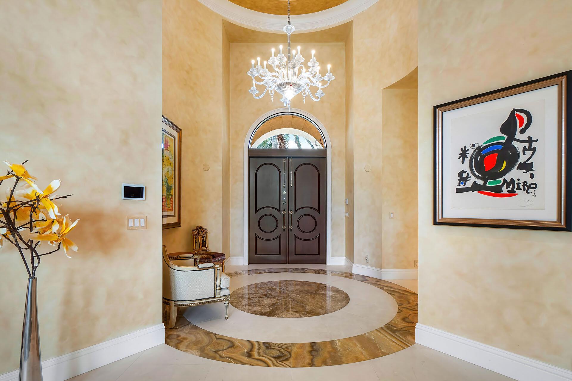 ROYAL PALM YACHT & COUNTR - Residential