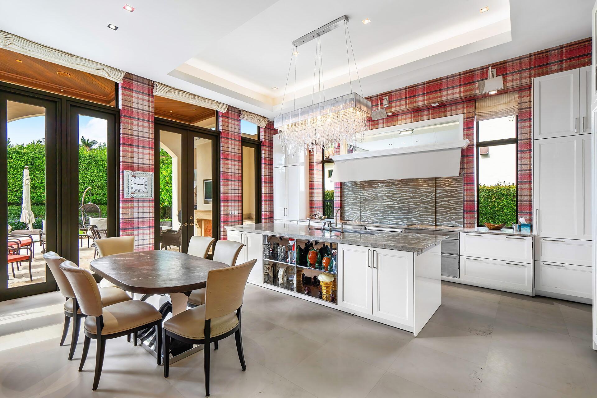 ROYAL PALM YACHT & COUNTR - Residential