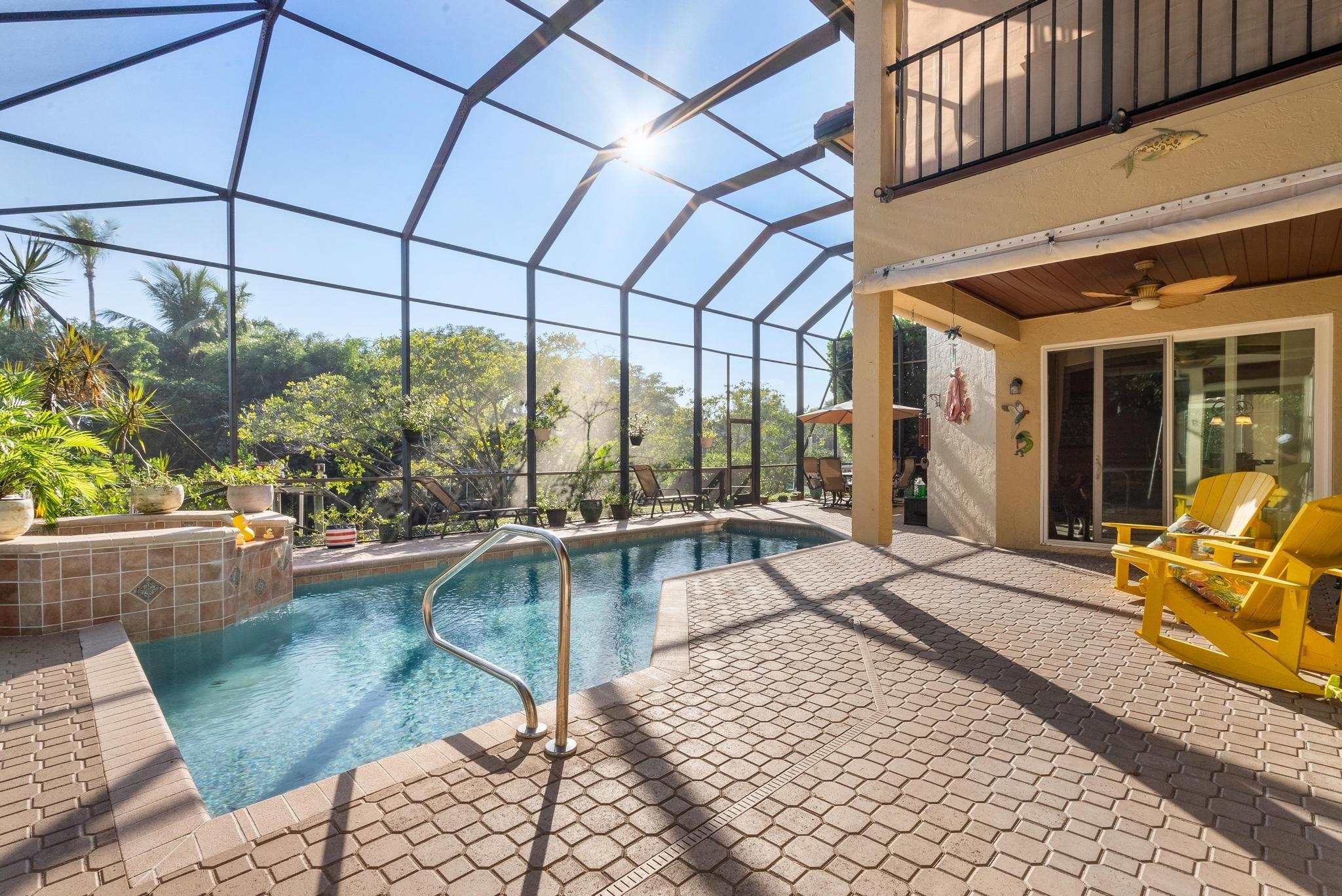 8918 SE Water Oak Pl