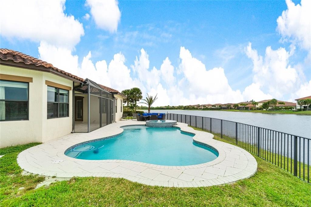 Heron Bay North 4 - Residential