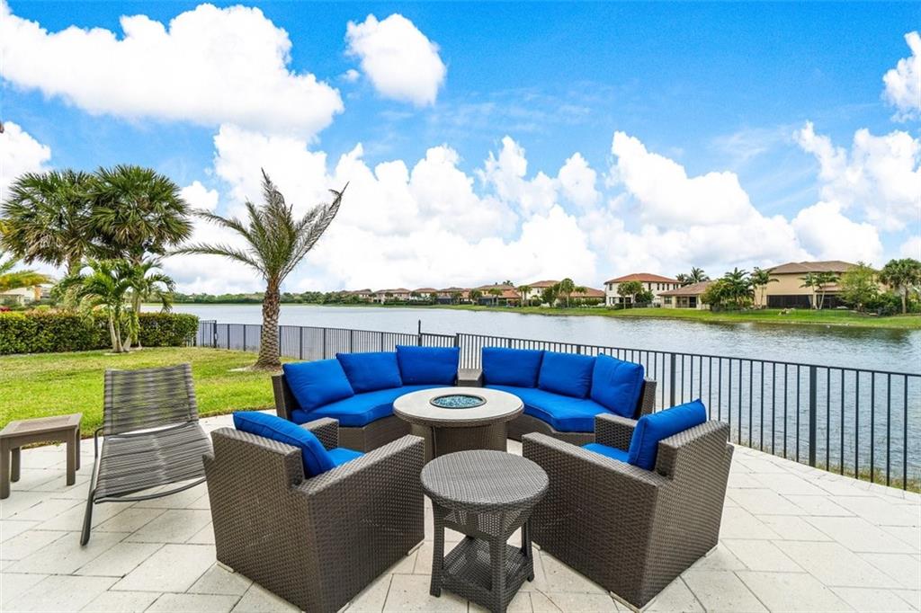 Heron Bay North 4 - Residential