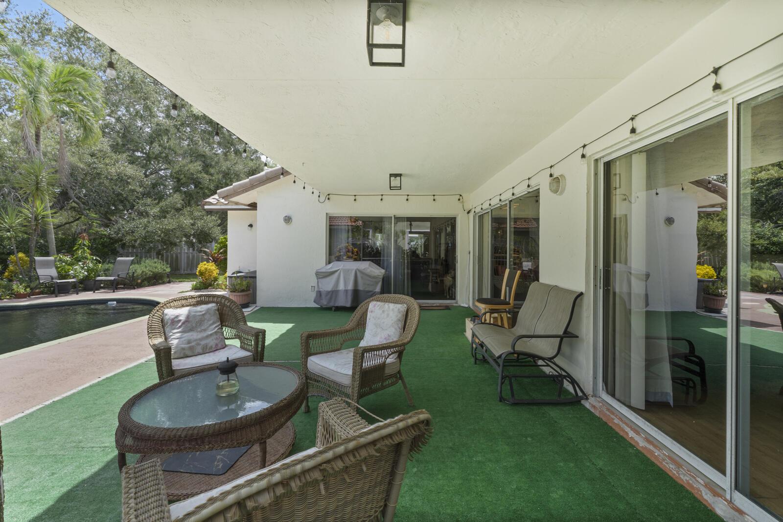 BROOKSIDE - Residential