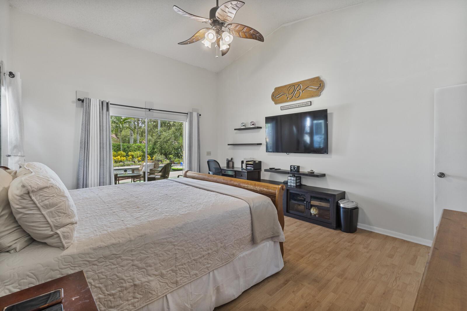 BROOKSIDE - Residential