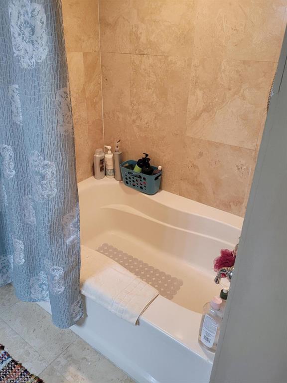 HIGHLAND BEACH CLUB CONDO - Residential Lease