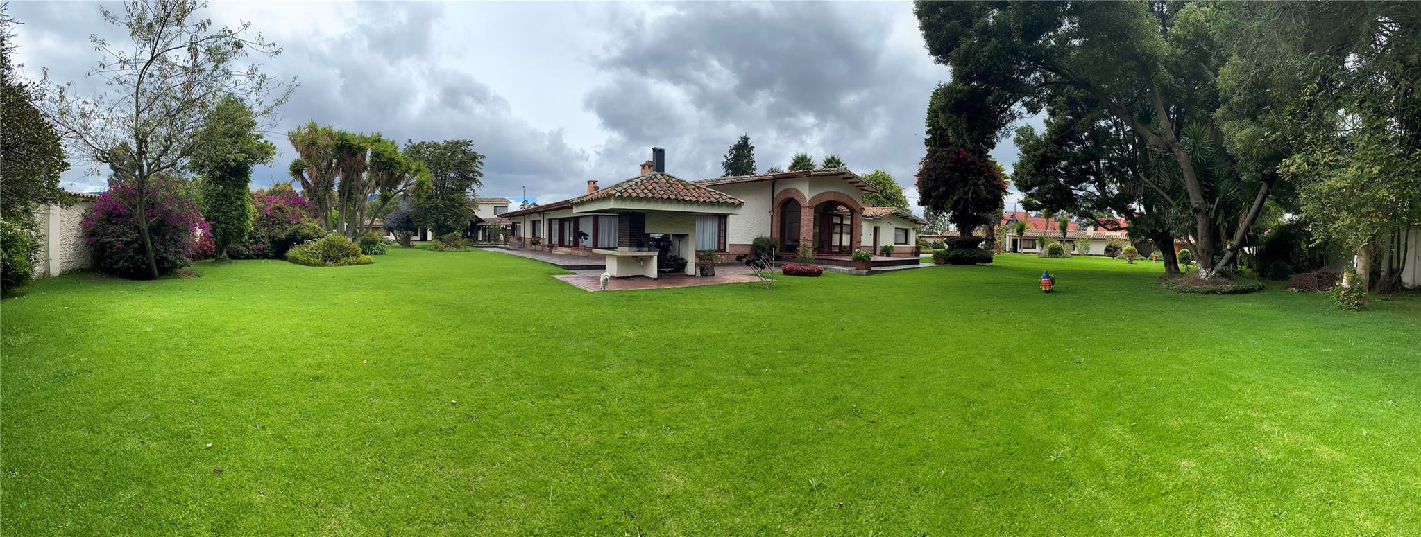 GUAYMARAL - Residential