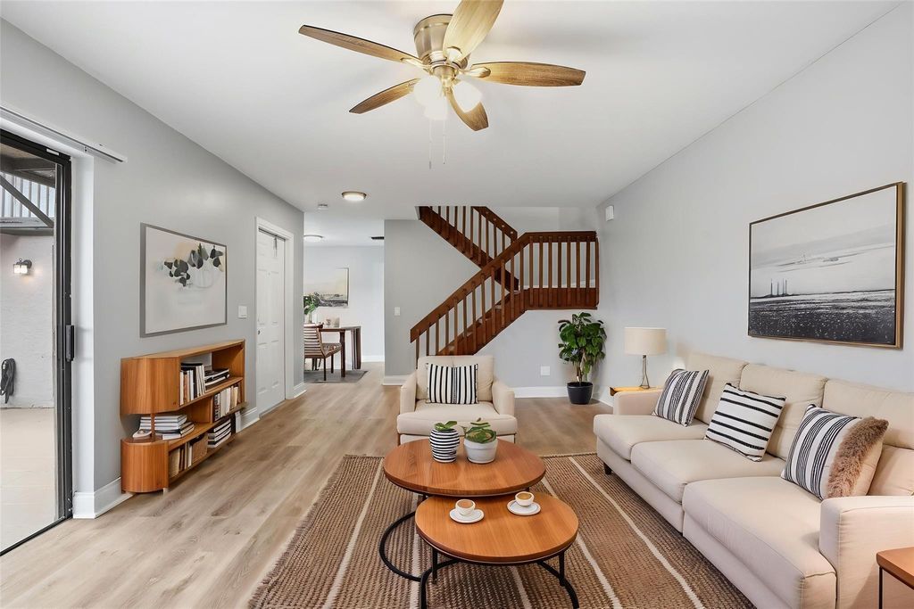 Photo of 7600 Courtyard Run, Boca Raton, FL 33433 (MLS # F10556495)