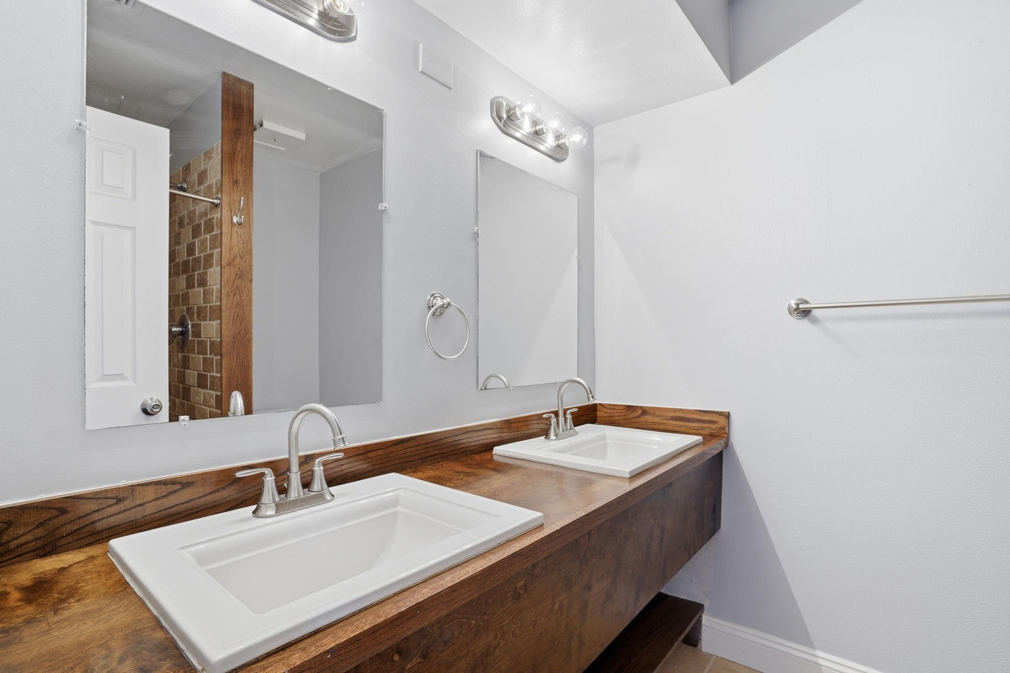 Courtyards At Boca II - Residential