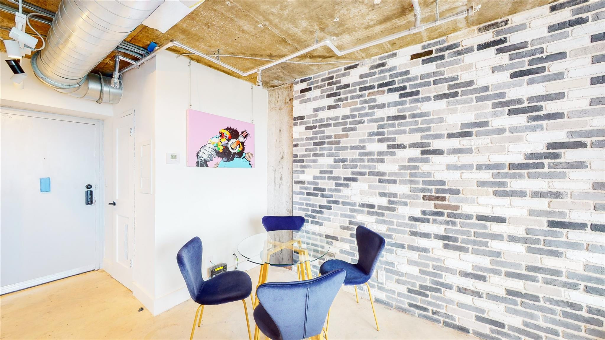 HOME TOWER - Residential