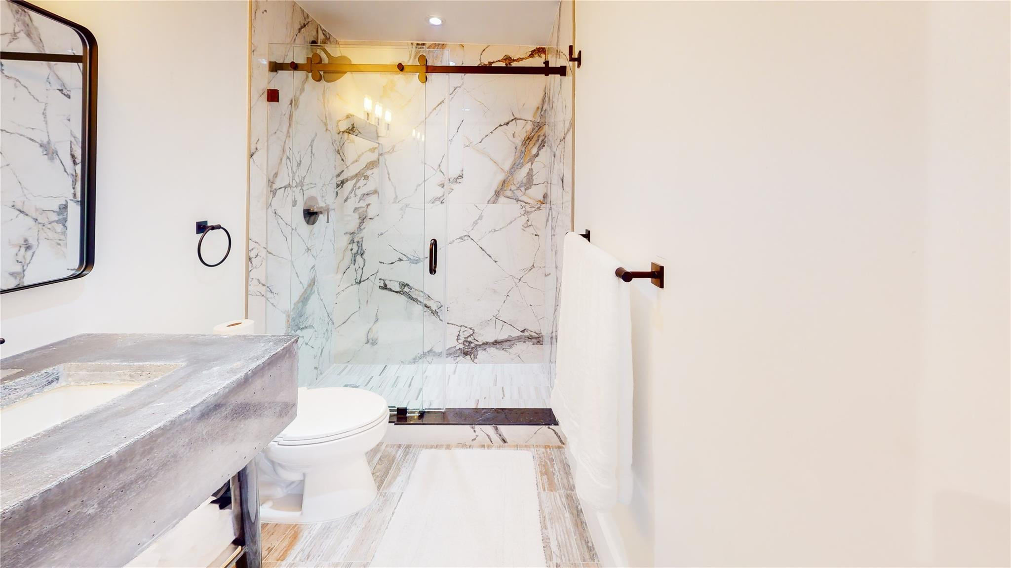 HOME TOWER - Residential