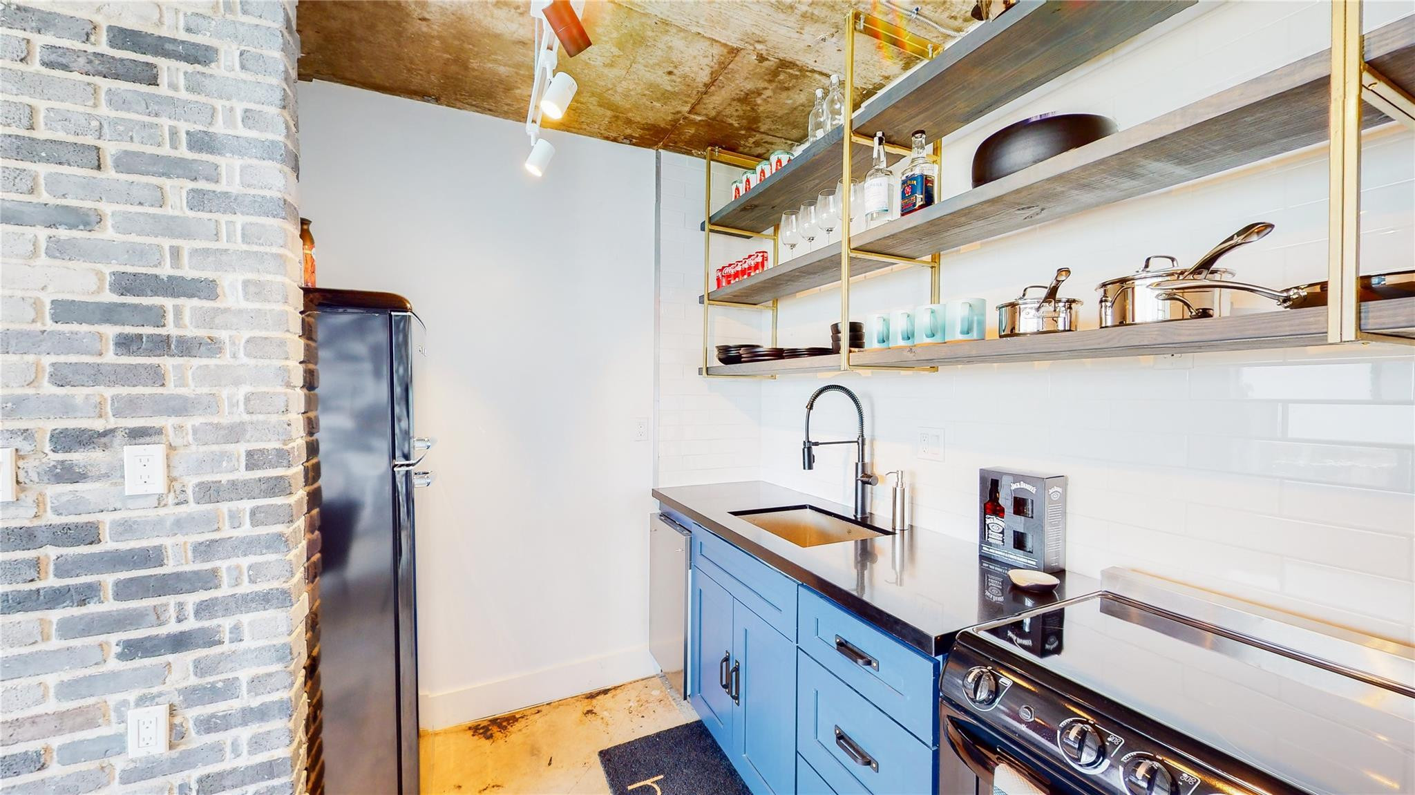 HOME TOWER - Residential