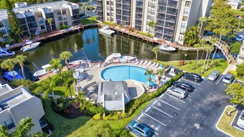 Tiny photo for 17 Royal Palm Way #6010, Boca Raton, FL 33432 (MLS # B26087067)